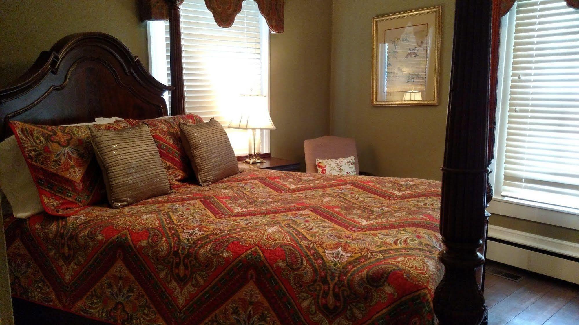 The Ashford Inn Clinton Екстериор снимка